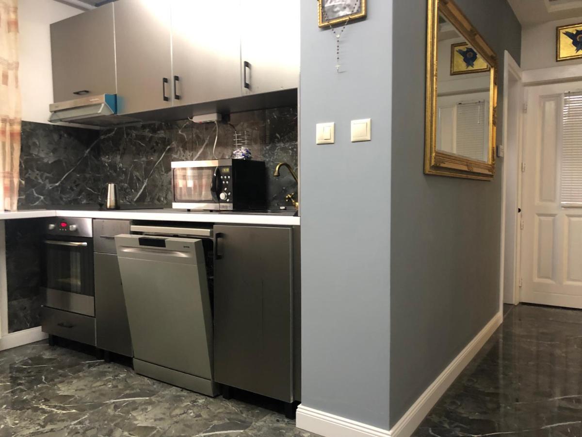 Bezso Apartman Hajdúszoboszló Exteriör bild